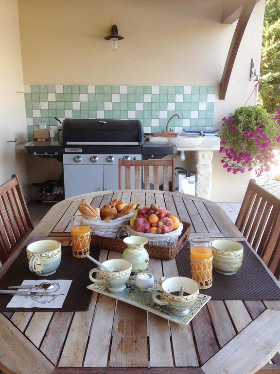Chateau Haut Baron Hotel Saint-Estèphe Екстериор снимка